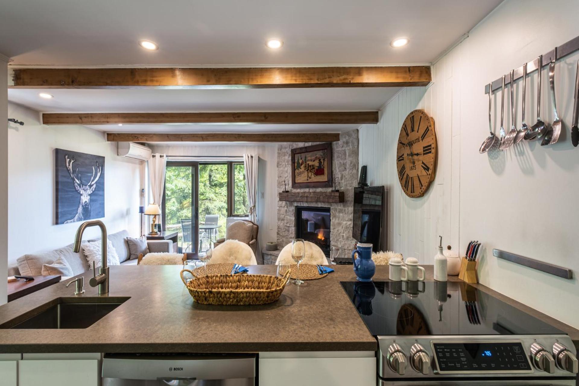 Simple & Luxe With View Mont-Tremblant